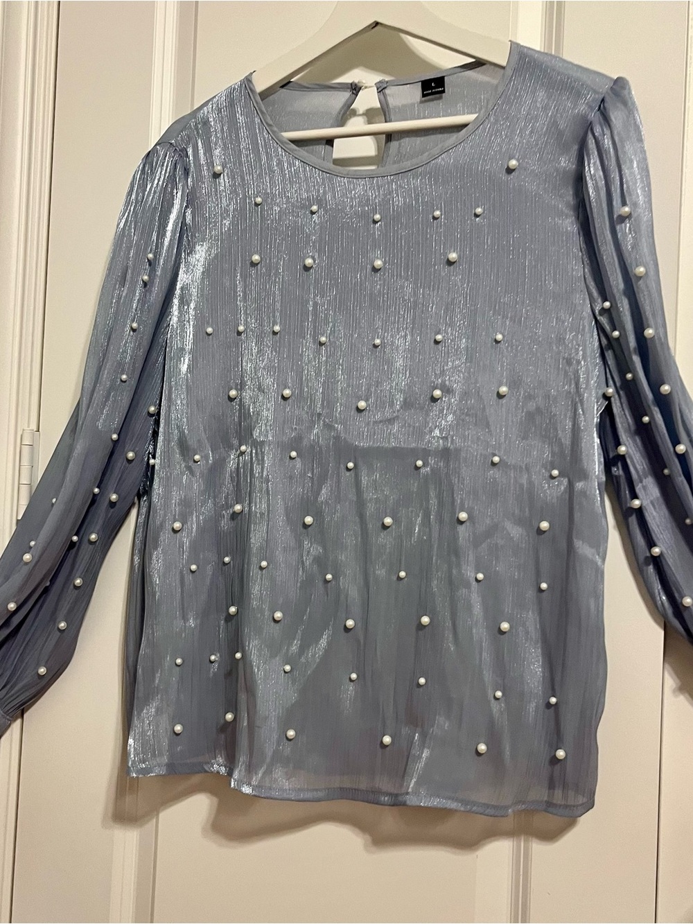 Chic Pearl-Embellished Light Blue Women's Top